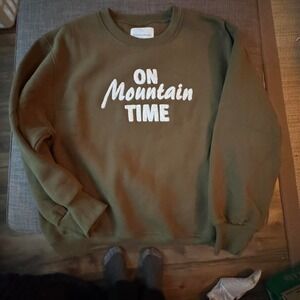 Panache Women's Sweatshirt Medium Green New w/o Tags